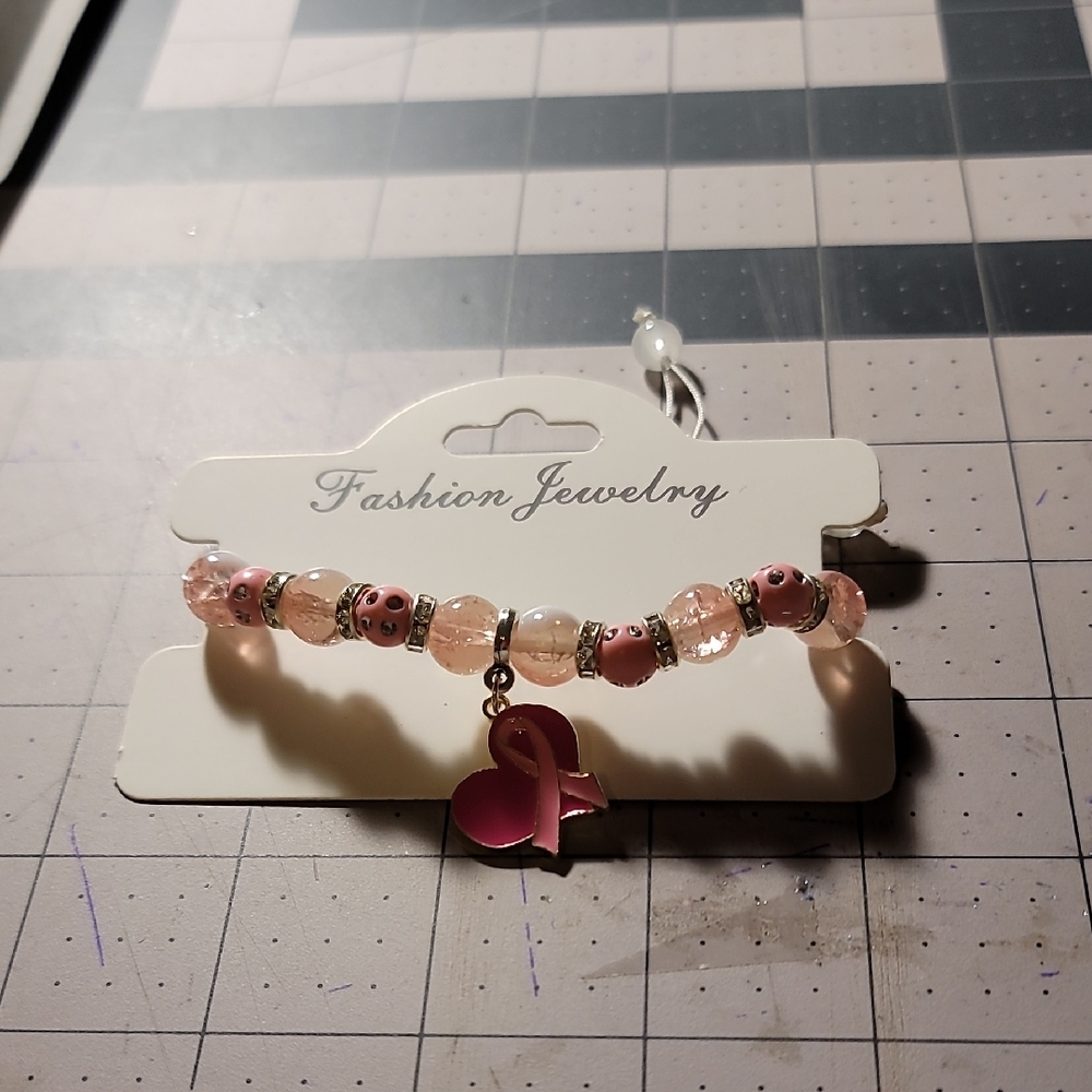 Chic Pink Beaded Bracelet with Heart Charm